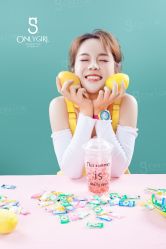 -onlygirl摄影美学馆高端定制(江滩店)