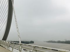 -南京眼步行桥