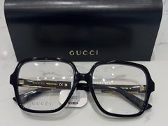 -YI OPTICAL 奕镜·蔡司战略合作店(长宁来福士店)