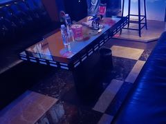 -唱吧麦颂KTV(松江五龙商业广场店)