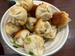 特色葱煎包-赵宝美煎包店