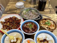 -冯烫烫跷脚牛肉·川菜小馆(武胜西街店)
