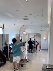 -AYO SALON