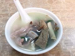 -银记肠粉店(新港西路店)