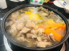 水鱼鸡煲-新榕记滨江壹號