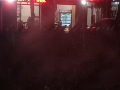 门面-谭记十三香手抓小龙虾(龙王庙店)