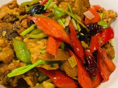 -喜乐餐厅•灯笼虾球首创者•本地小海鲜(二马路店)