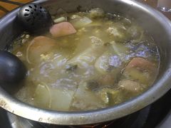 -泸州酸菜豆花火锅川师店