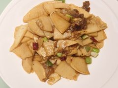 -老邻居创业餐厅(中国黄石·磁湖汇众创空间店)