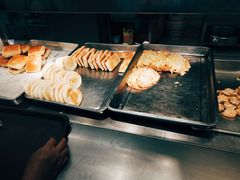 -誉兴公众餐厅(港大医院店)