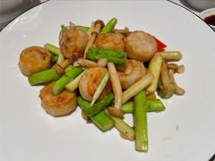 烧汁白玉菇炒带子-尚一汤·粤菜海鲜(环球港店)