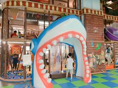 -蒙特利亲子乐园