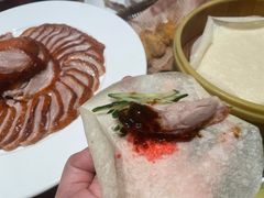 -褚记烤鸭·南京家常菜(雨花客厅店)