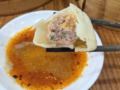 蛋黄鲜肉包-东升灌浆包(辛庄街总店)