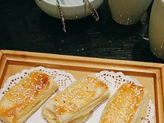-泰山廊亦舫(丽景店)