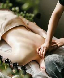 点击看大图 -东英经典SKIN&SPA