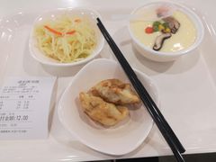 -浦东图书馆读者餐厅
