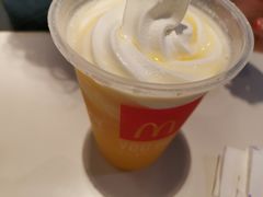 -麦当劳(世界城广场店)