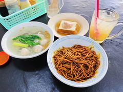-金沙园生肉面(Jalan Pantai)
