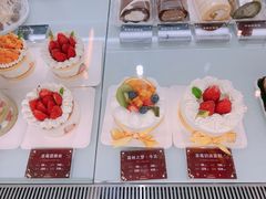 -卷心卷意·轻甜蛋糕(新光天地店)