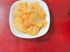 -金杨拉面王小吃面馆·牛三宝面·红烧牛肉粉