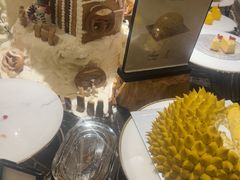 -广州万富希尔顿酒店·感趣自助餐厅·金秋蟹宴生蚝海鲜刺身烧烤