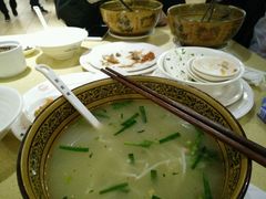 -桥香园云南过桥米线(金马碧鸡店)