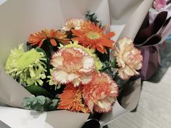 -柏乐口腔医院·舒适化无痛种植牙中心(东盟商务区院)