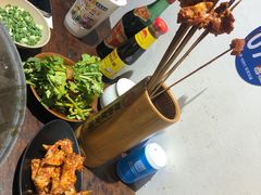 -四小区火锅·巷子里的重庆火锅(花照壁店)