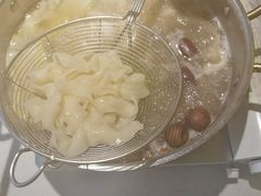 -小鱼小牛(世欧广场店)