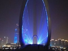 -南京眼步行桥