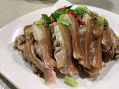 -墨脱石锅椰子鸡•香草鸭•东山羊(大东海店)