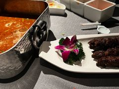 -左庭右院鲜牛肉火锅黑金店(陆家嘴中心店)