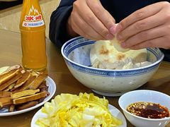 -天发芽·何记葫芦头泡馍·传统小吃(报恩寺街店)