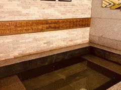 -宁波杭州湾海底温泉