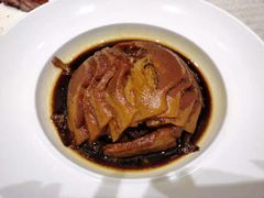 -品悦酒店(三林古镇店)