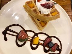 -more than meow吴止猫主题餐厅(承德 中船汇店)