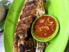 -明记烧鱼美味店