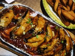 -东口码头·烧鸽子·鱼头泡饼·地方菜(金鹰悦城店)