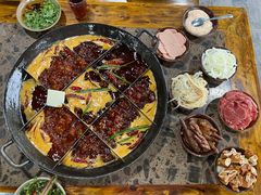 -正南齊北重庆老火锅(光华村直营店)