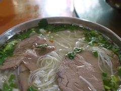 -胡记牛杂粉