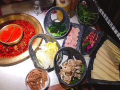 -哥老官重庆美蛙鱼头(圆融广场店)