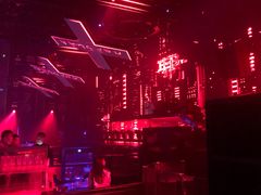 -简奥斯汀·赫本酒吧