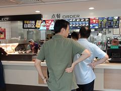 -麦当劳(军博店)