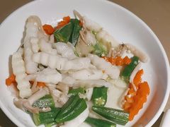-前海沿·青岛菜(李沧万达店)