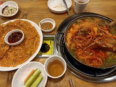 -喇喇排骨火锅·传统韩式脊骨汤(望京西园总店)
