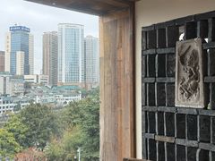 -包整·丝娃娃(一览甲秀楼风景店)