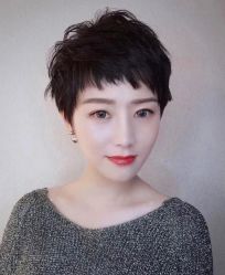 -AYO SALON
