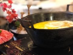 -鲜入围煮花胶鸡海鲜火锅