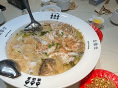 -渔语鱼酸菜鱼新川菜(来福士店)
